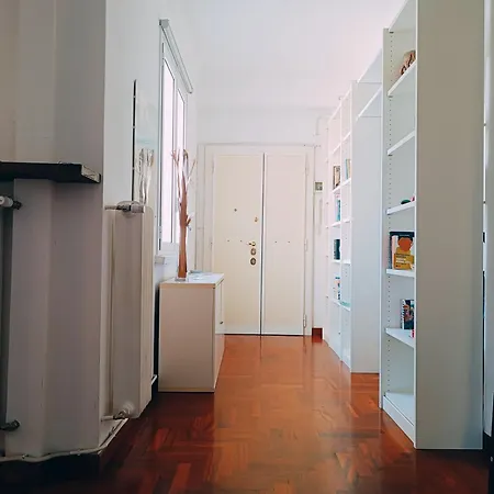 Per 5, Metro B Bologna, Terrazzo, Wi-fi Apartment Rome